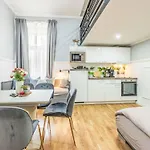 Washington-6 By Interhome
