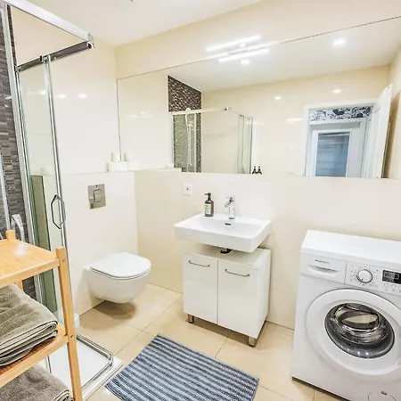 Washington-6 By Interhome *
